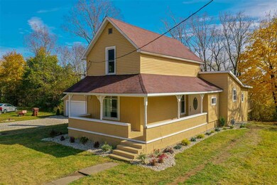 597 E Hill St, Wabash, IN 46992 - photo 2