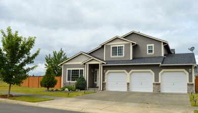 9121 Paradise View Ct SE, Yelm, WA 98597 - photo 2