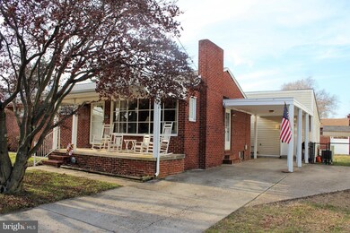 222 Dale Rd, Pasadena, MD 21122 - photo 2