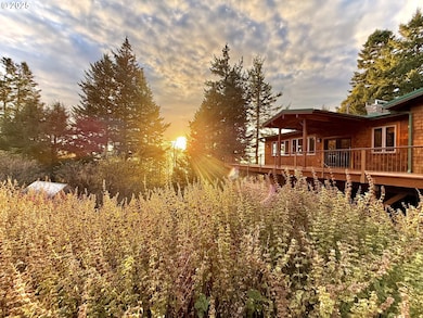 94330 Schreiber Dr, Gold Beach, OR 97444 - photo 3