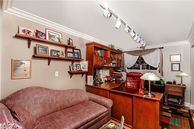 22322 Macfarlane Dr, Woodland Hills, CA 91364 - photo 7