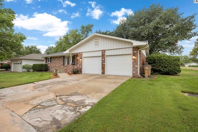 403 S Garfield Ave, Lyons, KS 67554 - photo 7