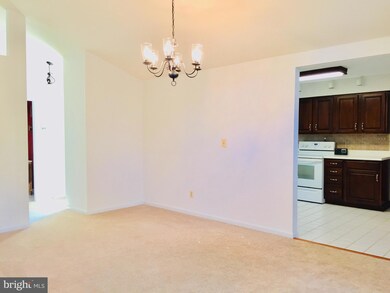 829 Chatfield Rd, Joppa, MD 21085 - photo 7