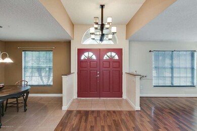 Formal dining and living
