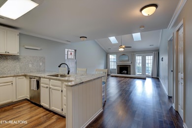 08-659 Farragut Commons Dr-8