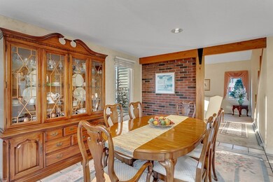 72 Sycamore Dr, Holden, MA 01520 - photo 6