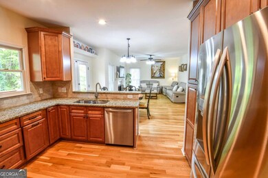 1865 Oak Tree Hollow, Alpharetta, GA 30005 - photo 6