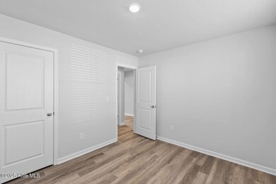 1144 Garland Lake Cir SW, Supply, NC 28462 - photo 5