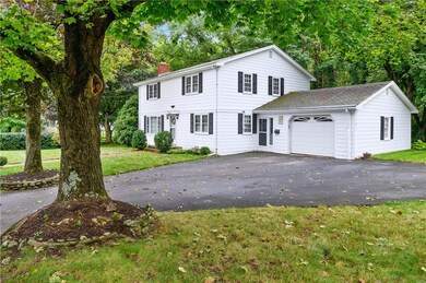 519 Mendon Rd, Woonsocket, RI 02895 - photo 3