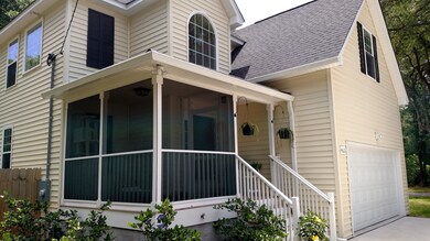 Parkdale screen porch