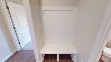 Entry bench