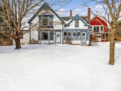 Front of 529 Pt Clyde Rd House