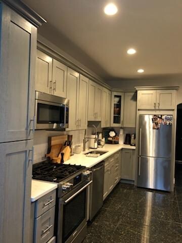 137 Oak St unit 3, Weehawken, NJ 07086 - photo 4