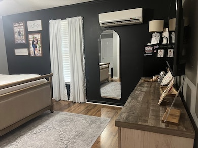 302 Dunncroft Ct, South Boston, VA 24592 - photo 7