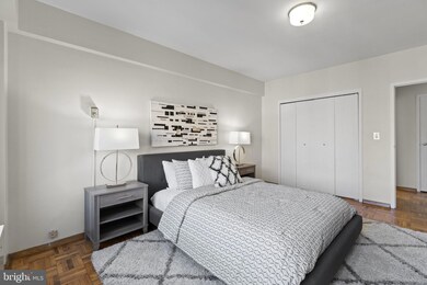 Boston House unit 734, Washington, DC 20036 - photo 3