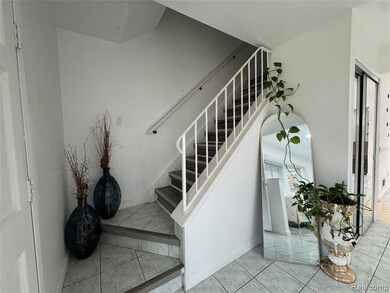 3131 Elmcrest Rd, Sterling Heights, MI 48310 - photo 4