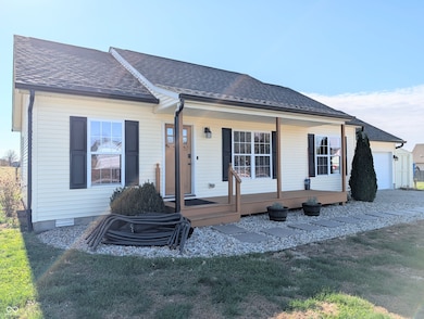 4485 W Angie Dr, Martinsville, IN 46151 - photo 2