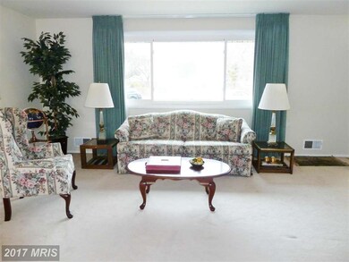 10411 Hutting Place, Silver Spring, MD 20902 - photo 4