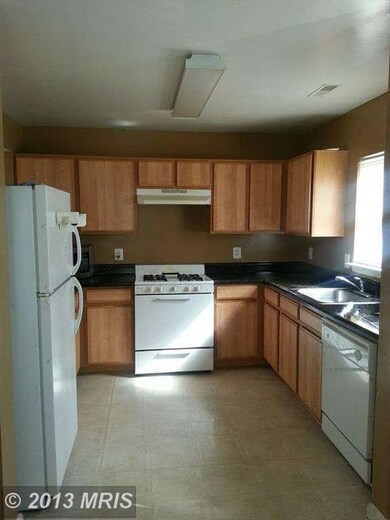 3915 C St SE, Washington, DC 20019 - photo 5