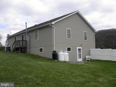 2644 Rohrersville Rd, Rohrersville, MD 21779 - photo 6