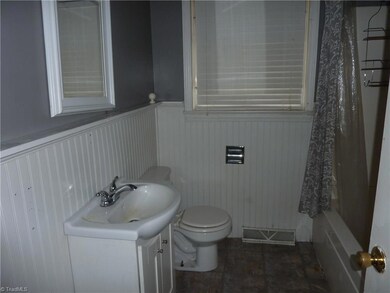 400 Paul St, High Point, NC 27263 - photo 6