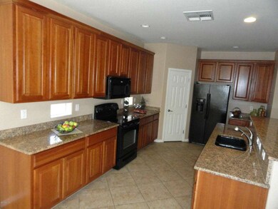 Kitchen (1)