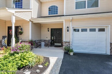 06-100PineSt50006