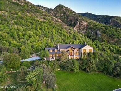 3162 Eagle View Cir, Sandy, UT 84092 - photo 4