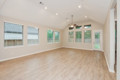 27111 Thicket Walk Dr, Magnolia, TX 77354 - photo 3