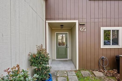 65 Quarterdeck Townes, New Bern, NC 28562 - photo 2