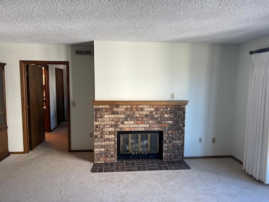 220 8th St S unit D4, Fargo, ND 58103 - photo 6