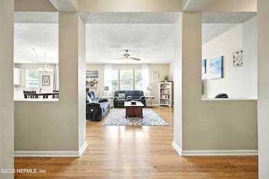 4_the real estateographers_003