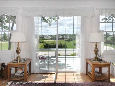 11 Evergreen Ct, Wakefield, RI 02879 - photo 4