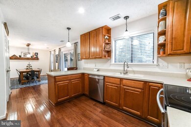 44562 Mistletoe Ln, California, MD 20619 - photo 3