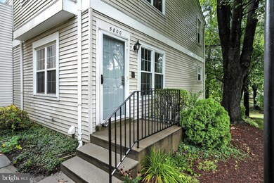 5800 Bridgetown Ct unit 14, Burke, VA 22015 - photo 2