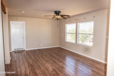 01A16332-4C3D-450B-9126-323BEBE58F7C