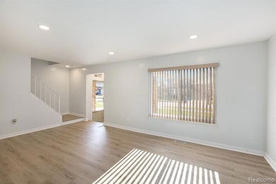 43726 Stuart Dr, Canton, MI 48187 - photo 6