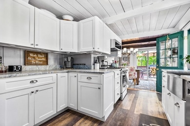 8 Forest Ave, Cohasset, MA 02025 - photo 5