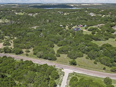 8515 Hilltop Dr, Cleburne, TX 76033 - photo 2