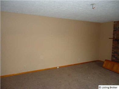 149 Goodloe Ave, Bloomfield, KY 40008 - photo 3