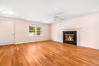 621 Post Rd, Greenland, NH 03840 - photo 6