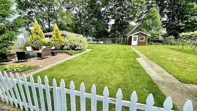 30 White St unit 1, Taunton, MA 02780 - photo 3