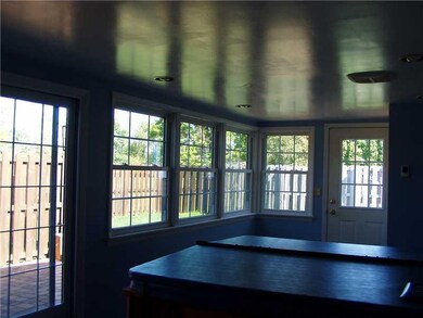 Sunroom. Beautiful  spacious heated sun room, cerm