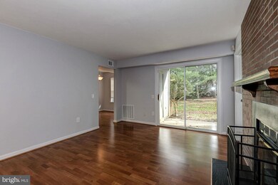 20229 Shipley Terrace unit 101, Germantown, MD 20874 - photo 2