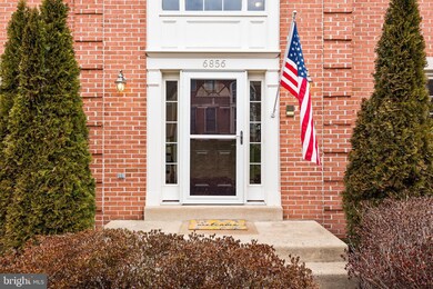 6856 Compton Heights Cir, Clifton, VA 20124 - photo 3