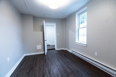 326 Fillmore St, Bethlehem, PA 18015 - photo 4