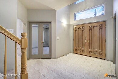 Spacious front entry w/tile floors