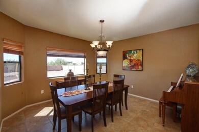 Formal dining Room1