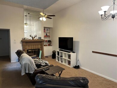 638 Bellaire Dr unit A, Hurst, TX 76053 - photo 2