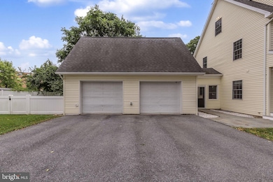 5022 Oglethorpe St, Riverdale, MD 20737 - photo 3